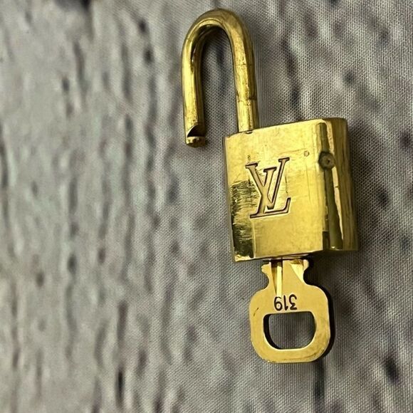 Vintage Louis Vuitton Lock & Key Set Authentic (#319) - Picture 3 of 10
